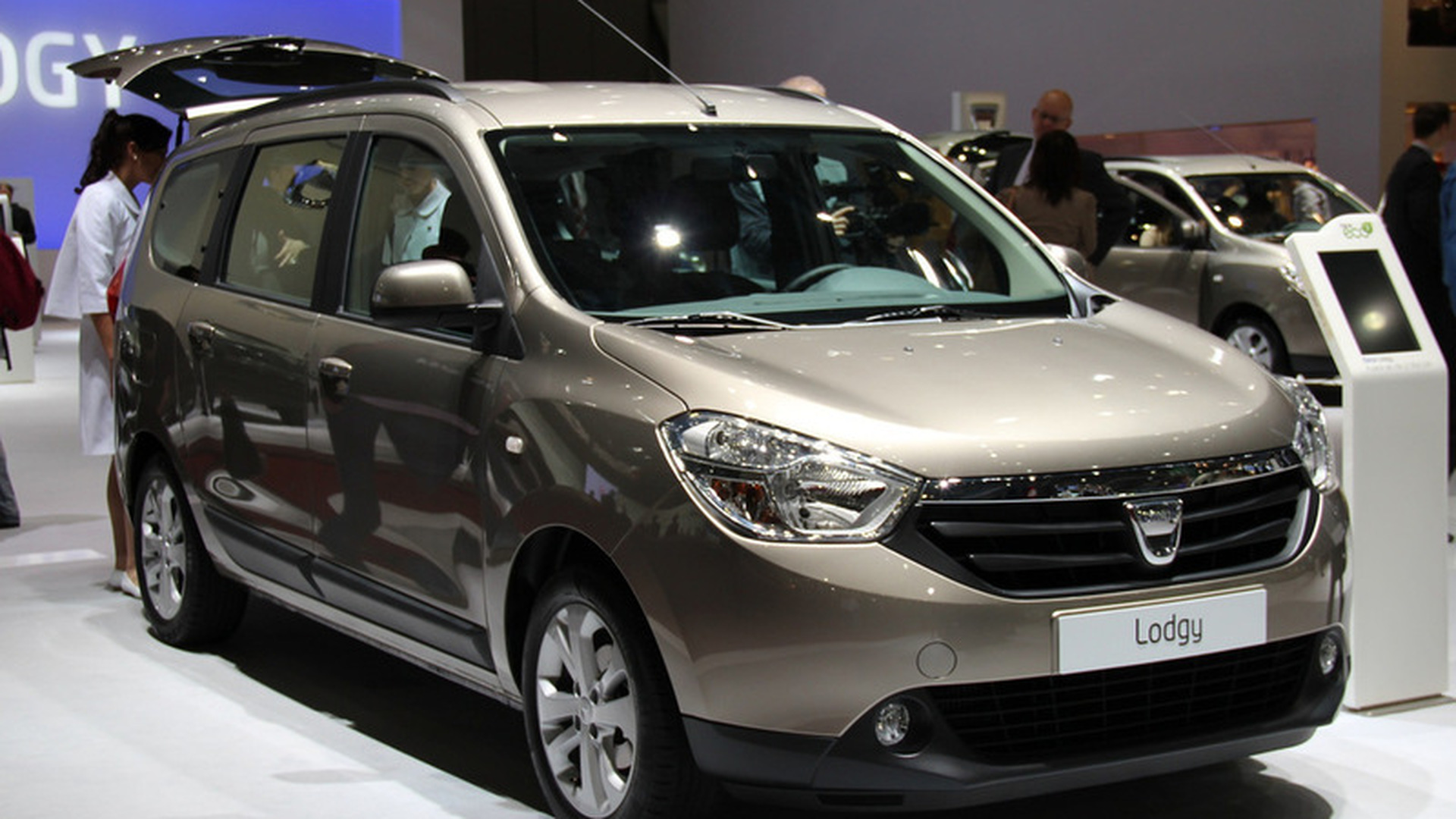 Renault Dacia Lodgy 2012