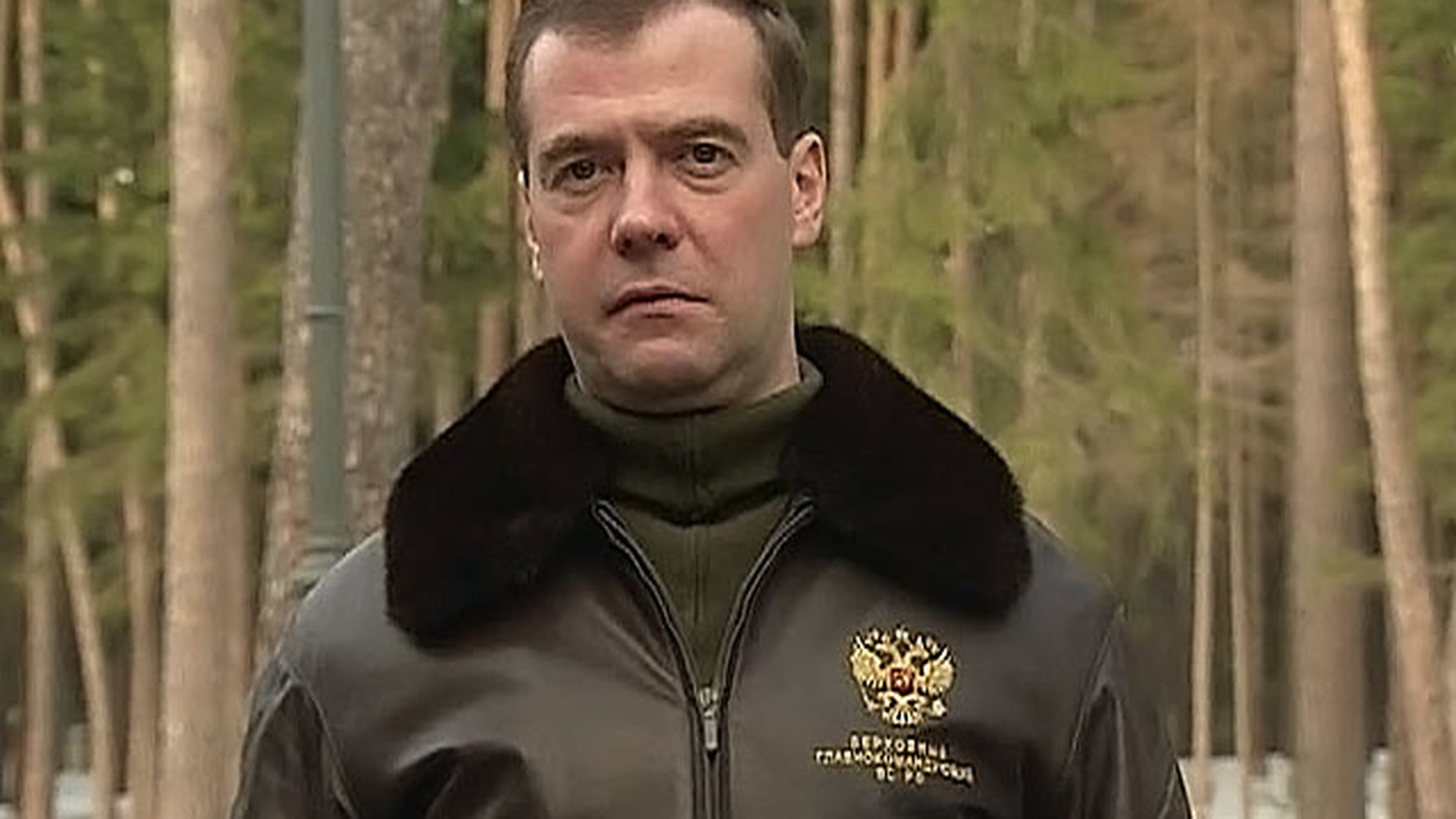 Дмитрий Медведев в куртке