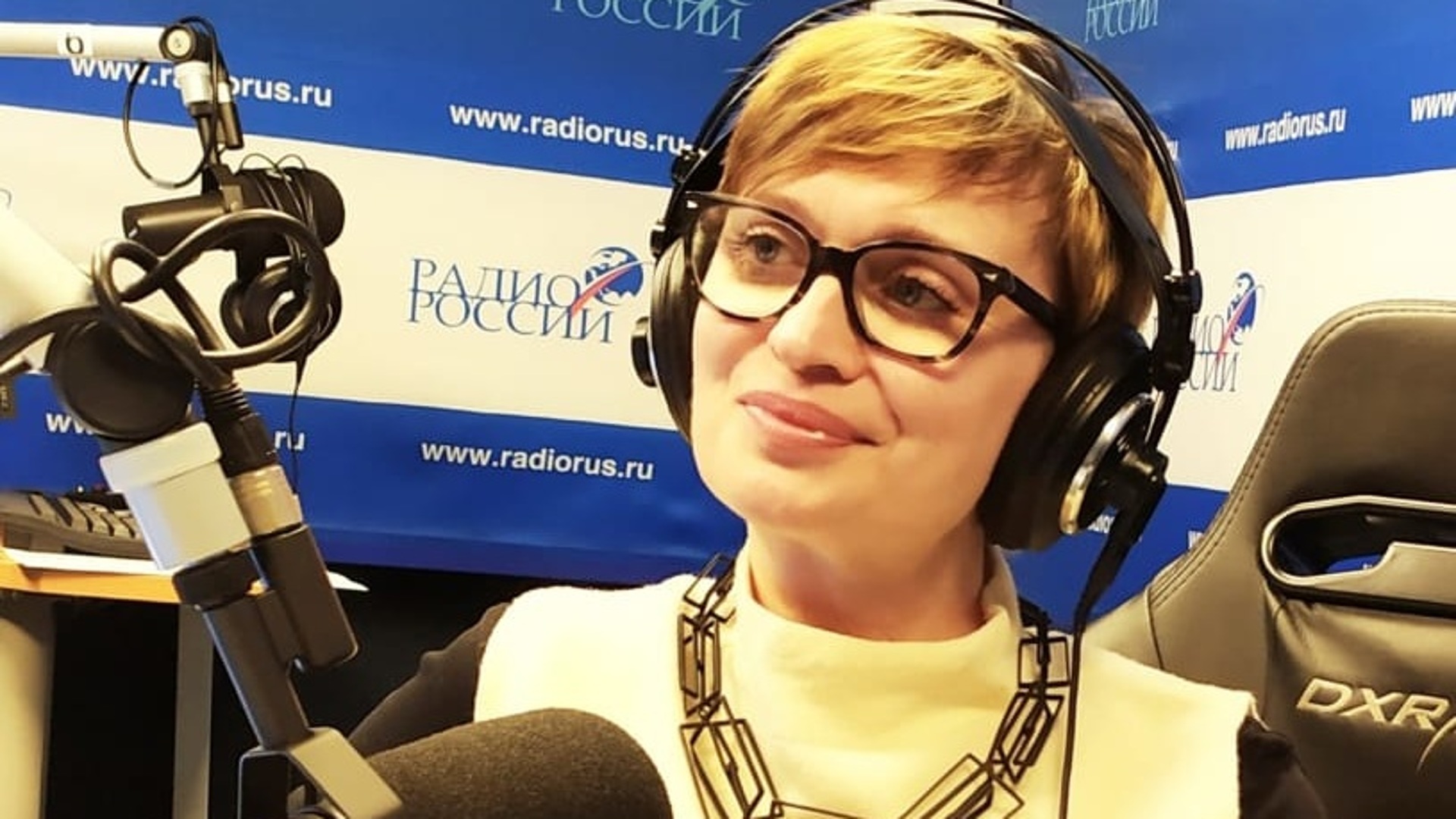 Ведущие радио России Алла Волохина и Вячеслав Коновалов