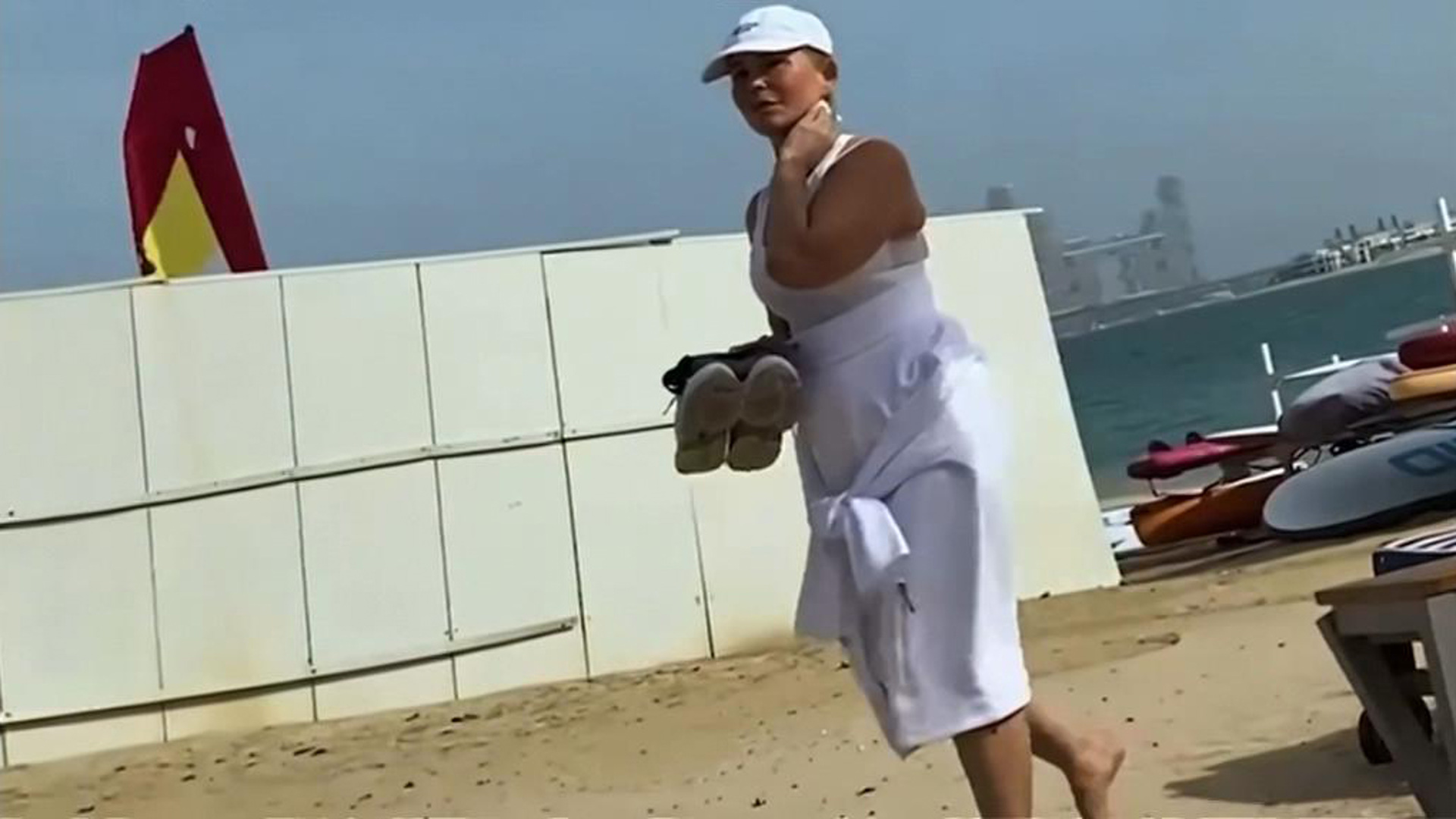 Тимошенко на пляже в Дубае