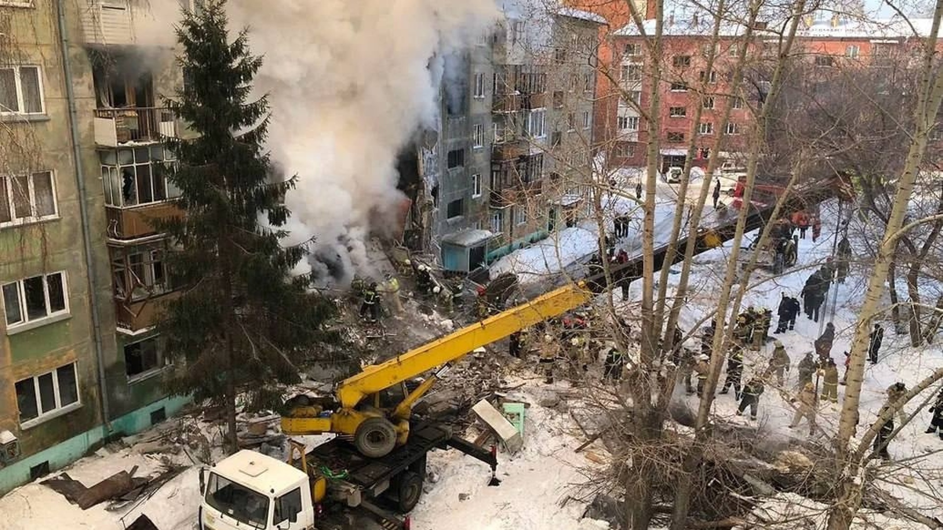 Нск газ. В Новосибирске взорвался дом. Взорвался ГАЗ В доме.