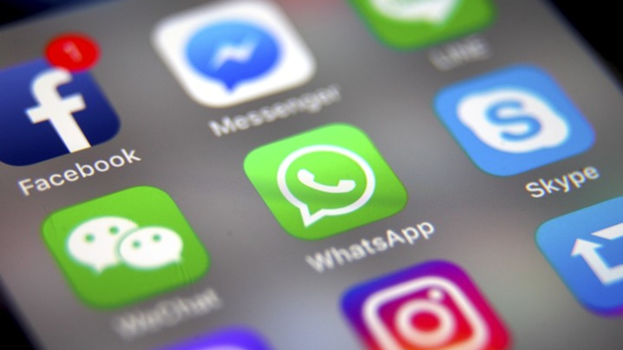 Facebook отказался от плана размещать рекламу в WhatsApp. За одним исключением