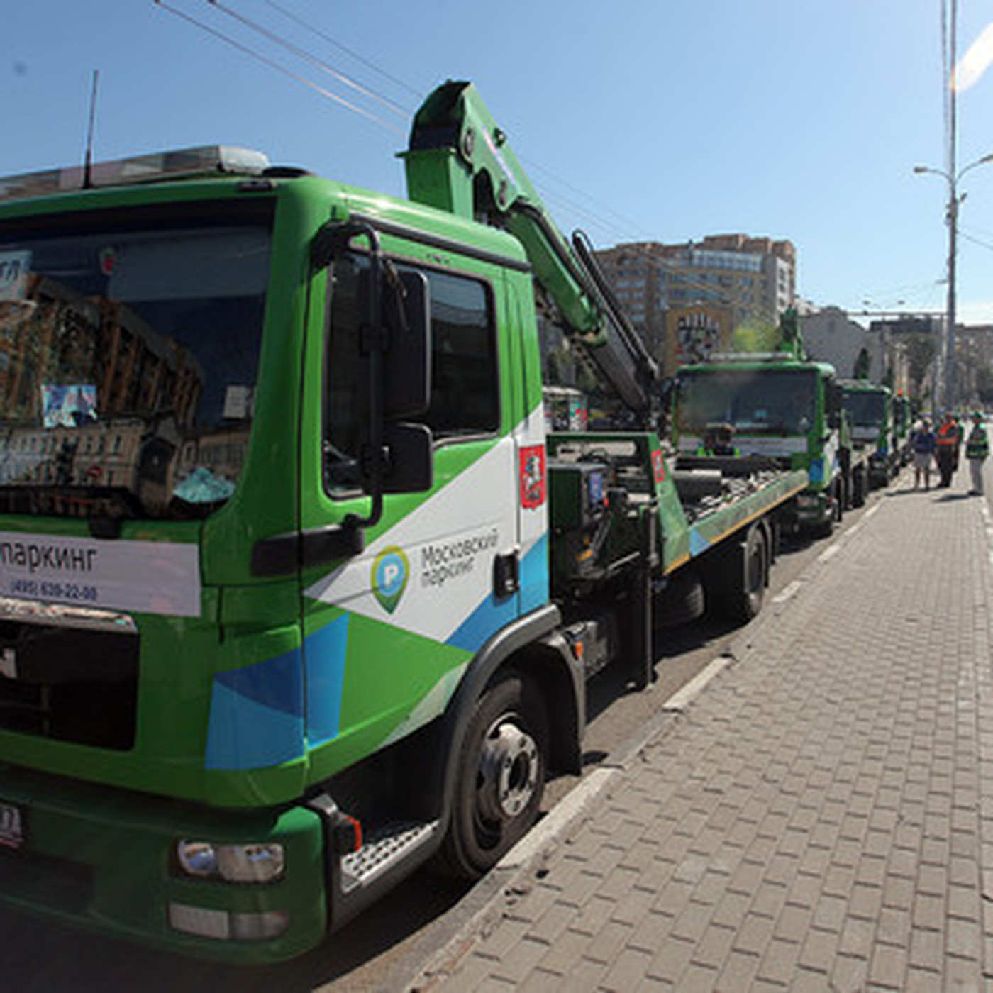 зеленые эвакуаторы в москве