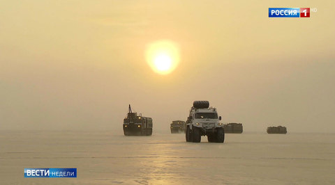 Тест-драйв за Полярным кругом: российские военные испытывают спецтехнику