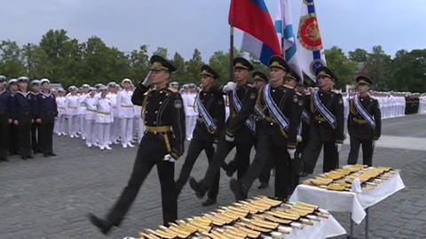 Старт кронштадт. Анапское военно Морское училище. Выпускной на якорной площади. Санкт-Петербургский военно-морской институт. Морской институт в Санкт-Петербурге погоны.