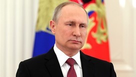 Владимир Путин поздравил Игоря Костолевского с юбилеем
