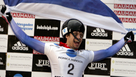 Третьяков выиграл этап Кубка мира по скелетону в Винтерберге