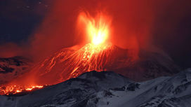 Раскалённая лава √ не самое страшное, чем могут грозить вулканы.