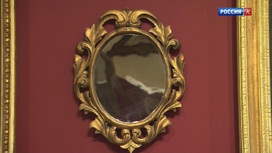 Зеркала на выставке «Эпохи миг в зеркальном отражении»