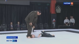 Стивен Сигал провел в Екатеринбурге мастер-класс по айкидо
