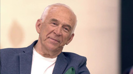 80-летие отмечает народный артист России Александр Пашутин