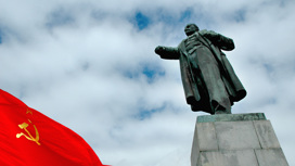 Единороссам предложили взять шефство над памятниками Ленину