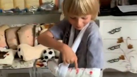 Сын Плющенко сломал руку во время игры в футбол