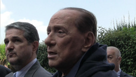 Сильвио Берлускони остается популярным итальянским политиком