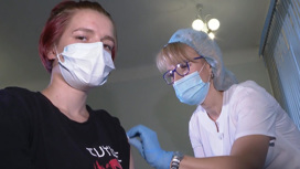 Вакцинация в России: Хабаровск плетется в хвосте