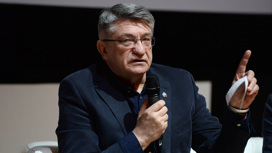 Александр Сокуров удостоен почетной премии на Фестивале авторского кино в Белграде