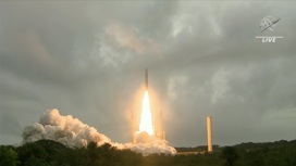 Роскосмос поздравил NASA с успешным запуском телескопа "Джеймс Уэбб"
