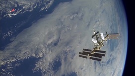 Космический корабль с туристами пристыковался к МКС