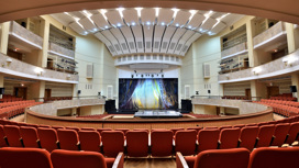 Театр "Мюзик-холл" проведет сегодня праздничный ретровечер "Вместе с веком"