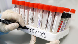 Новый препарат работает против последних штаммов коронавируса