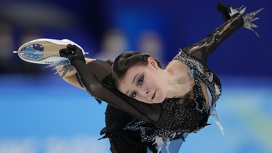 Чемпионка мира Щербакова выполнила чистый прокат и обошла Трусову