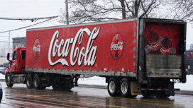Coca-Cola приостанавливает деятельность в РФ