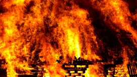 В Нижнем Новгороде произошел пожар в историческом доме