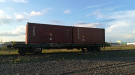В Новосибирской области из железнодорожной цистерны произошла утечка ядовитого вещества