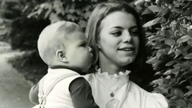 Яна Поплавская о рождении первого сына в 17 лет: "Все правильно сделала"