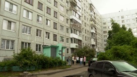 Многоэтажка по улице Серафимовича в Архангельске не выдерживает сильных дождей — топит квартиры с 9 по 1 этажи