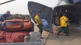 Тюменских пожарных десантников перебросили в Югру для борьбы с огнем в заповеднике