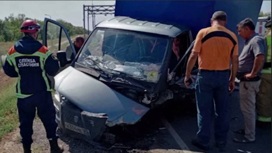 Четыре человека пострадали в аварии под Саратовом