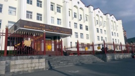 Пятеро полицейских в Северной Осетии уличили в получении взятки от стоящих в очереди на Военно-Грузинской дороге