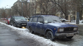 Ледяной дождь доставил неудобства пешеходам и водителям