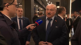 Лукашенко прокомментировал расстрел российских пленных украинцами