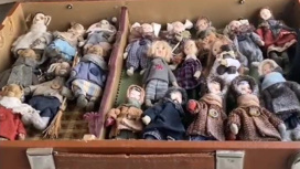 "Люди узнают в них себя": мастерица из Челябинска создает трогательных кукол