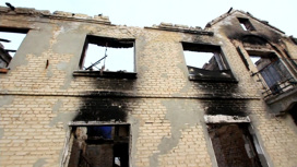 Под обстрел украинских боевиков попали дома в Сватово и Попасной