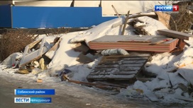 В Лакинске крупногабаритный мусор месяцами "радует" местных жителей