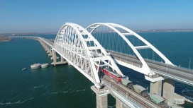 Движение по второму ж/д пути Крымского моста открыли раньше срока