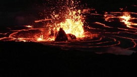 Самый активный на планете вулкан Килауэа проснулся на Гавайях