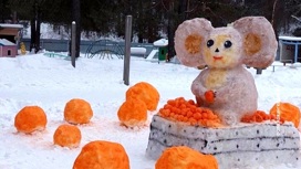 Свой снежный Чебурашка появился в Шенкурском округе