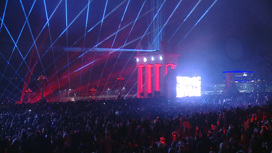 На улицы праздничного Волгограда 2 февраля вышли более 260 тысяч человек
