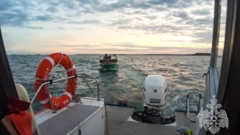 В Керченском проливе спасли дрейфовавших на лодке рыбаков
