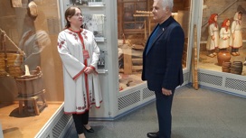 Сенатор Сергей Мартынов ознакомился с экспозициями Национального музея Марий Эл имени Т. Евсеева