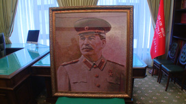 Ко дню памяти Иосифа Сталина волгоградец выложил портрет генералиссимуса из бусин