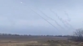 Пуски ракет HIMARS по жилым кварталам Мелитополя сняли на видео