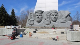 В Балашовском парке имени Куйбышева стартовал заключительный этап ремонта Монумента Славы