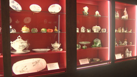 В волгоградском краеведческом музее открылась выставка раритетной посуды