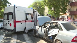 Два человека пострадали в результате серьезного ДТП в Екатеринбурге