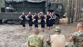 Российские девушки подняли боевой дух защитников Родины в ЛНР